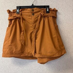 Sans Souci Women Size Large Paper‎ Bag High waisted Shorts Summer